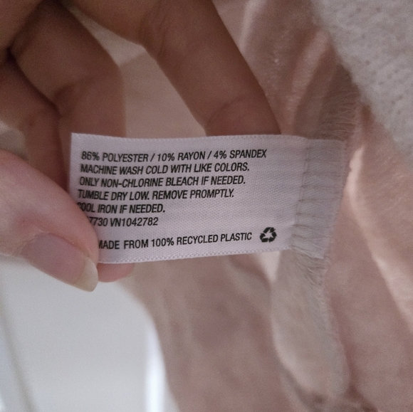 Cozy Pink Turtleneck Sweater - Picture 4 of 4